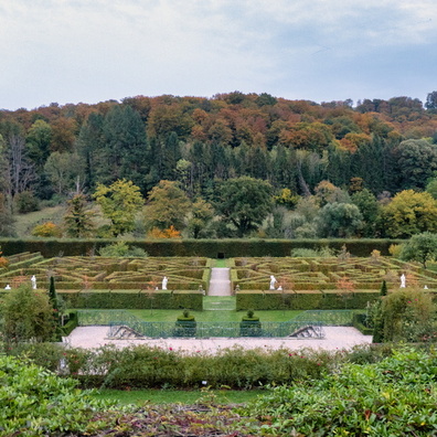 New castle of Ansembourg's gardens