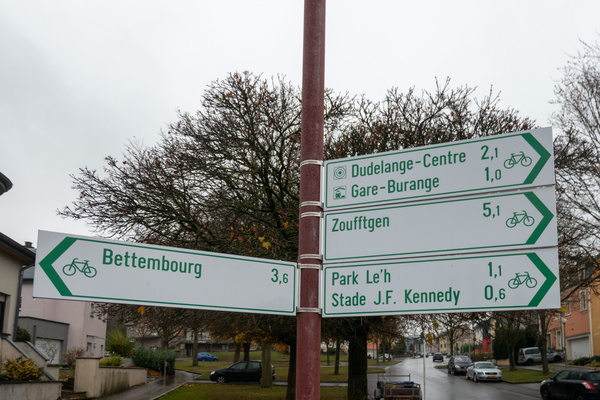 Cycling directions in Dudelange