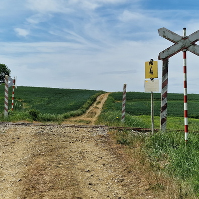 Railroad crossing