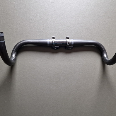 Handlebar cloth hanger