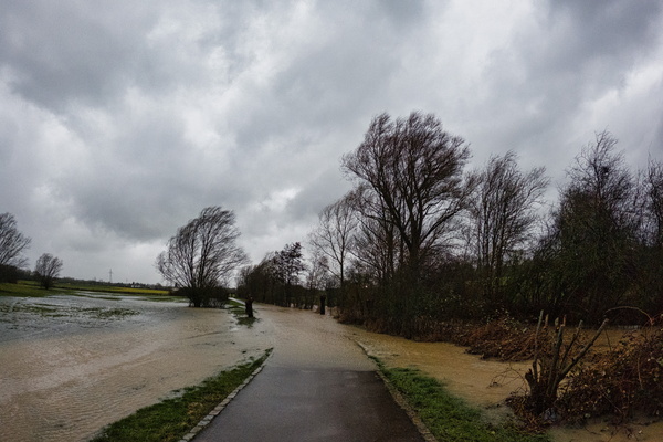 Wind and rain in Helfent