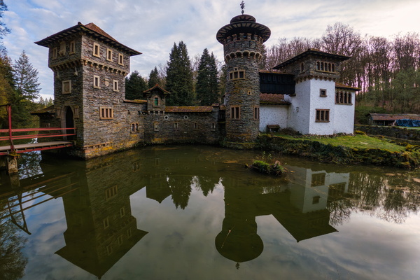 Turelbaach castle