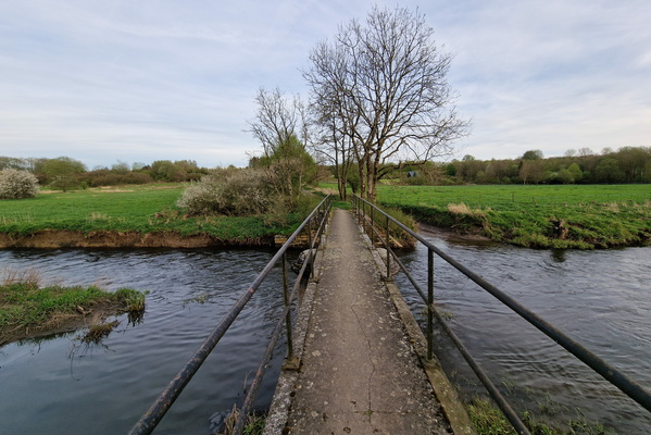 Rulles crossing near Rulles