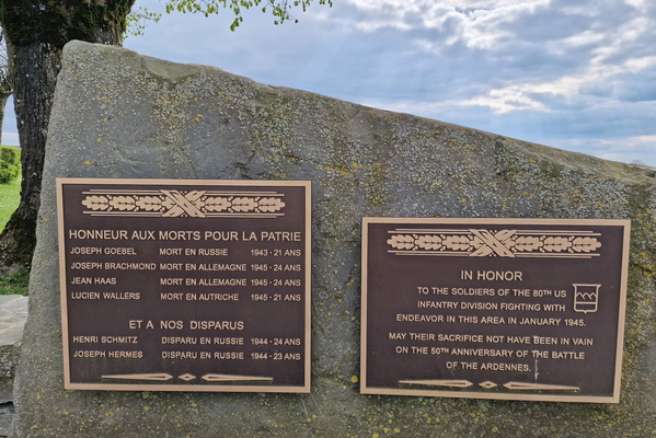Memorial in Dahl
