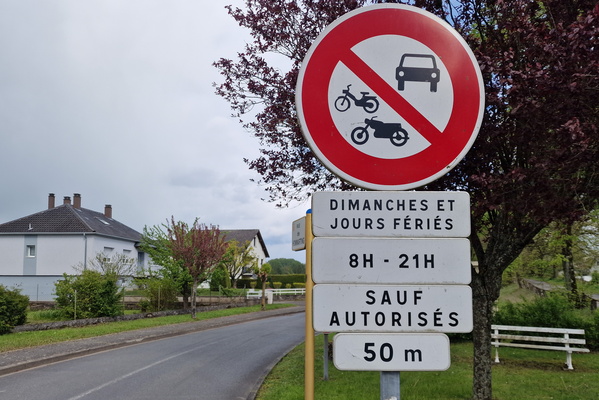 Restricted motorised traffic on Sundays