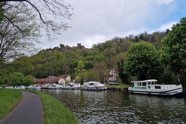 Canal de la Marne au Rhin in Lutzelbourg