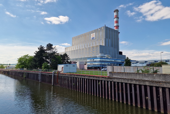 Power station