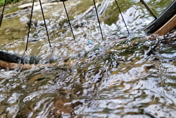 Crossing the Schlinder