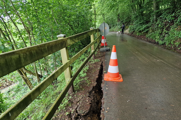 Mini landslide near Essingen