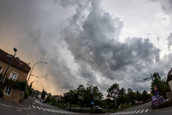 Storm to arrive as I get shelter at home!