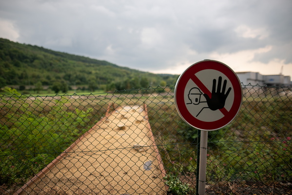 Keep out! Trespassers will be stared at judgingly