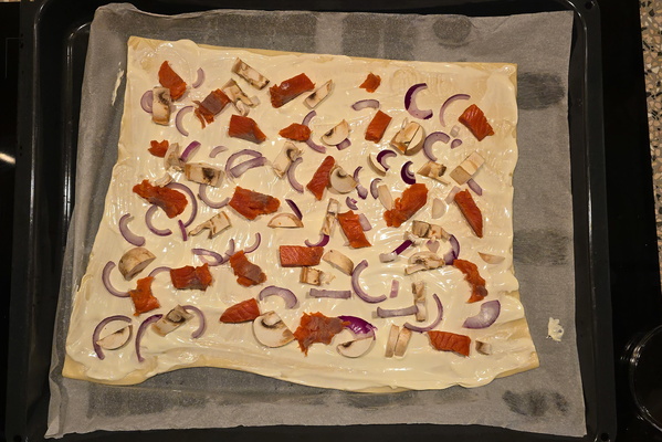 My Flammekueche variant (before baking)