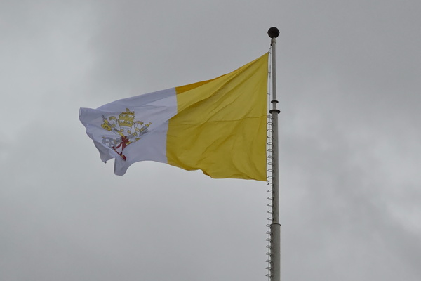 Vatican flag in Luxembourg