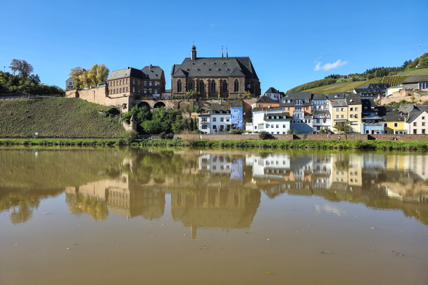 Where the Saar meets the sky in Saarburg