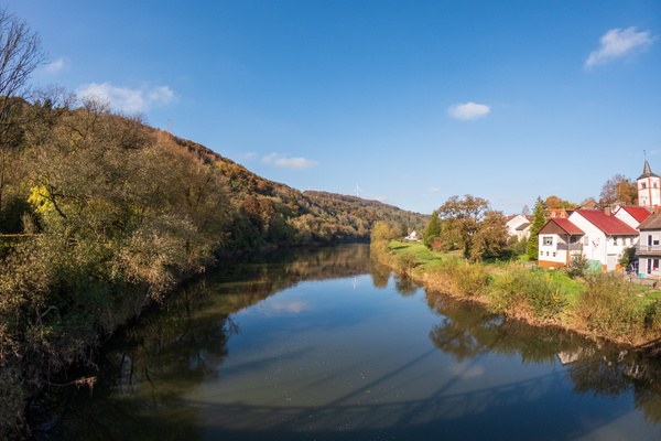 Autumn's embrace on the river's heart