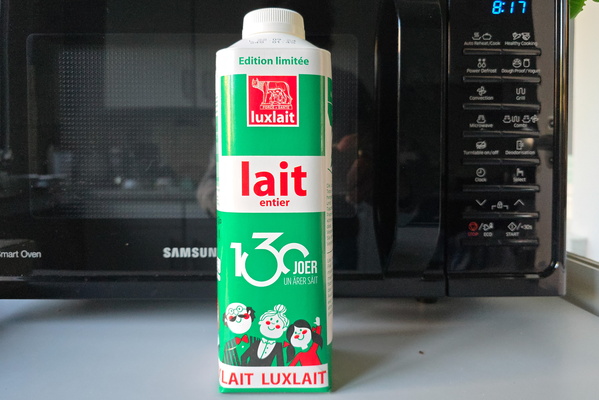 Luxlait retro milk bottle