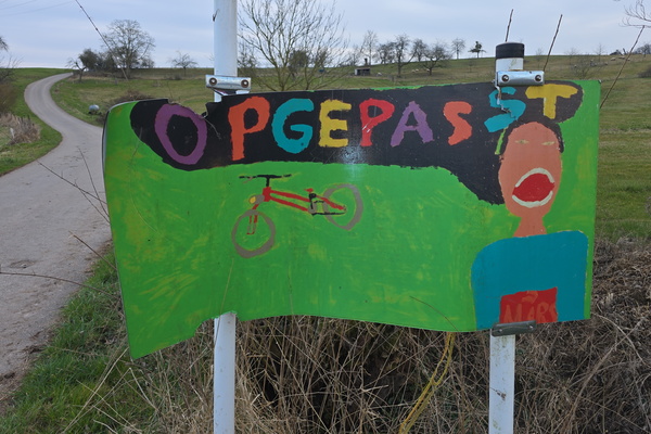 Beware of Child Artists Ahead!